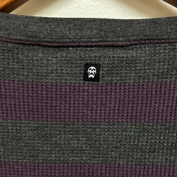 Vans Long Sleeve Crew Neck Waffle Tee in Purple & Charcoal Grey (Youth/Boys L) - Picture 5 of 11